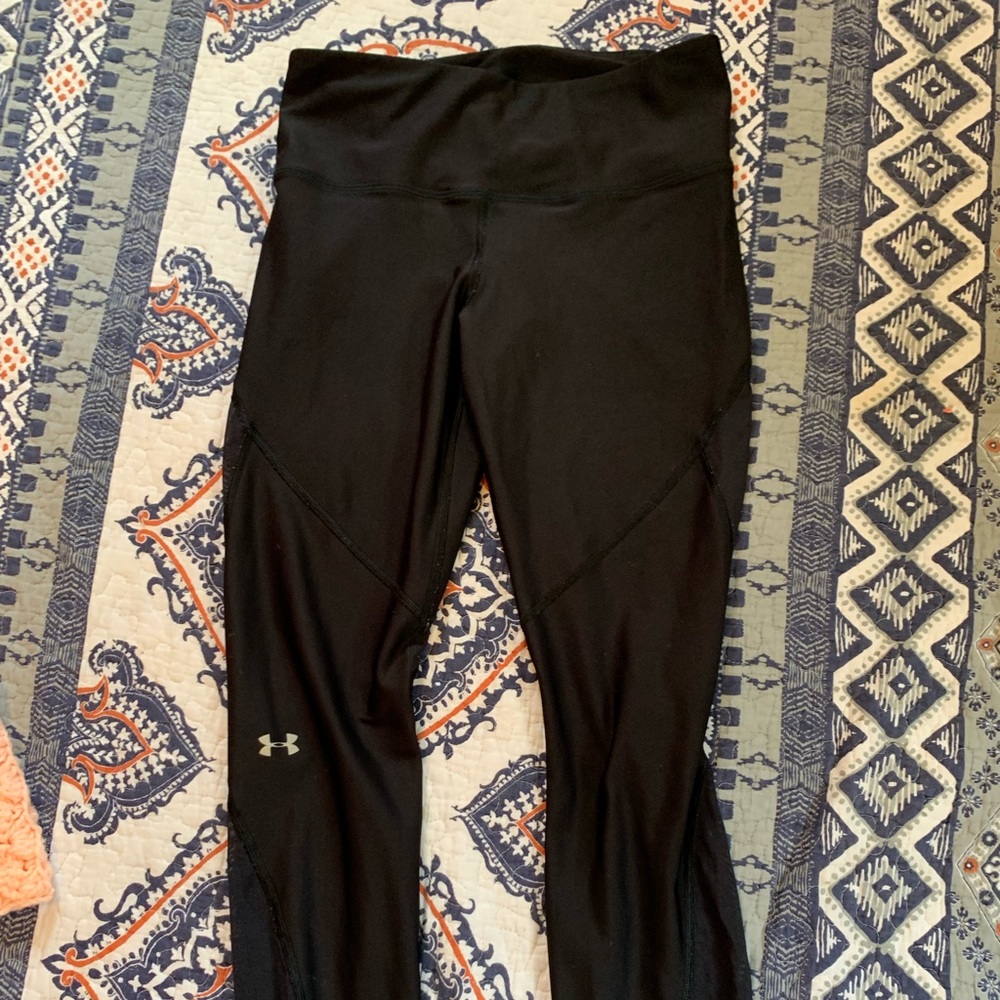 UA MESH leggings